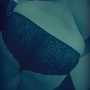 Uncoupledelesbienne mym