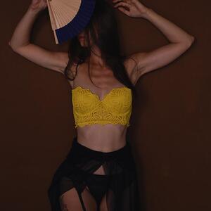 Undress_selene mym