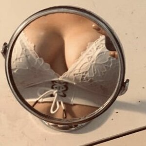 Vanessa_oupps mym