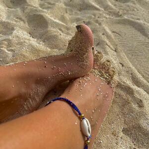 Victoria_dollsfeet mym