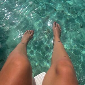 Victoria_dollsfeet mym