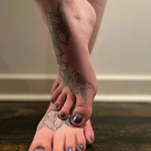 Victoria_footjob mym