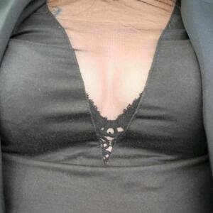 Victoria_hot mym