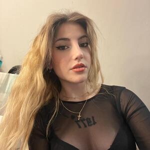 Victoriaaa_ mym