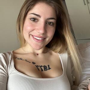 Victoriaaa_ mym