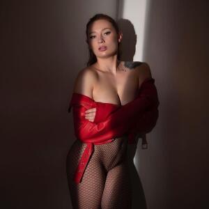 Victoriagirlux mym