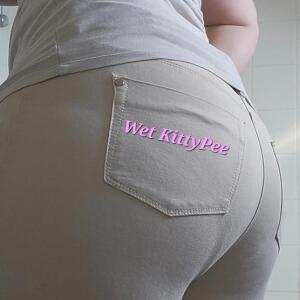 Wet-kittypee mym