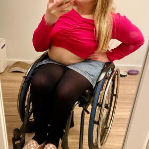 Wheelchairgirl mym
