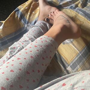 X_feet mym