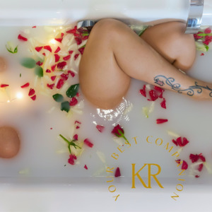Xkhloeroy mym