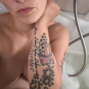 Xmomnextdoorx mym