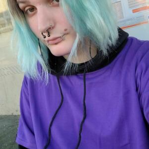 Yel_lachasseuse mym