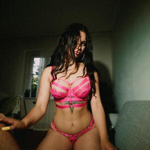 Yourfavoritebitch_n mym