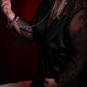 Yummy_curvy_mystery mym