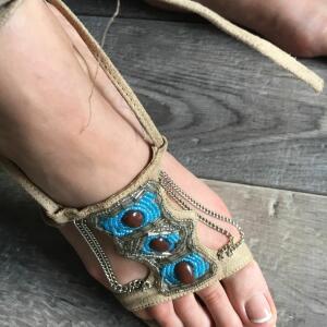 _Rania_la_belle_aux_pieds_sexy mym