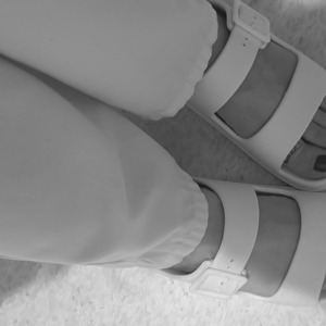 __prends_ton_pied_ mym