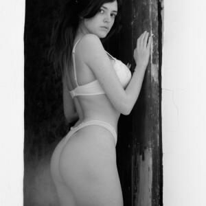 _chloevalentina mym