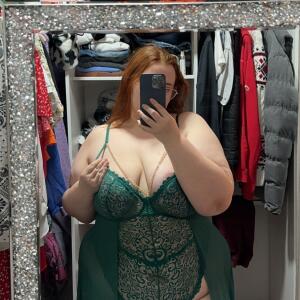 _curvygirl_17 mym