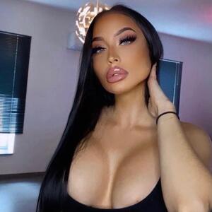 _doll_ mym