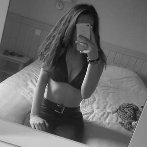 _ecnemelc_ mym
