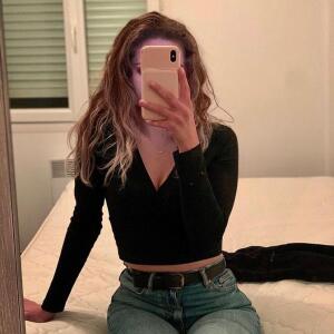 _emyy_ mym