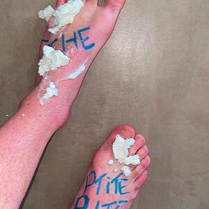 _feet_food_ass mym