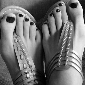 _feet_world mym