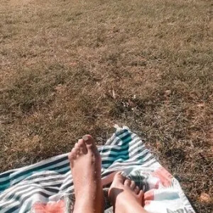_feetamy mym
