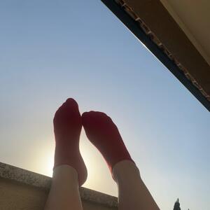 _feetfan__ mym