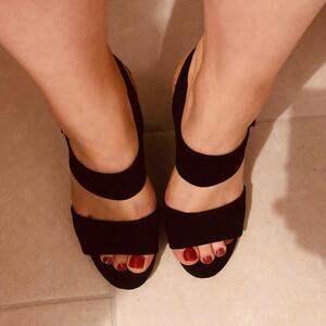 _feetgirly_ mym