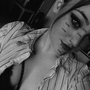 _lapetitedemon_ mym