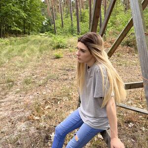 _laura-world mym