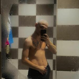 _lez0z_ mym