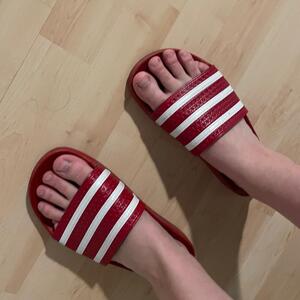 _lovelyfeetgirl_ mym