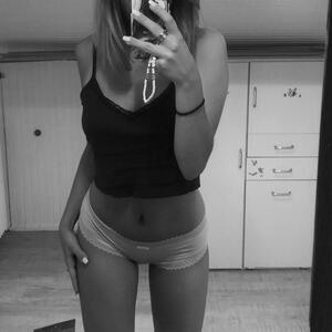 _maylis_ mym