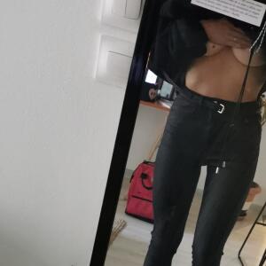 _nia mym