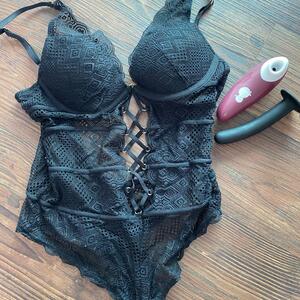 _petitebrunette45 mym