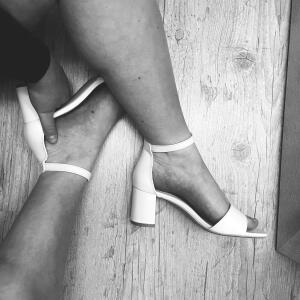 _piedamours_ mym