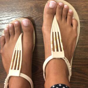 _pieds_75_ mym